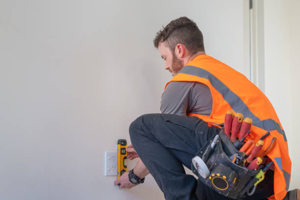 Best Best Electricians Near Me  in Saratoga, WY
